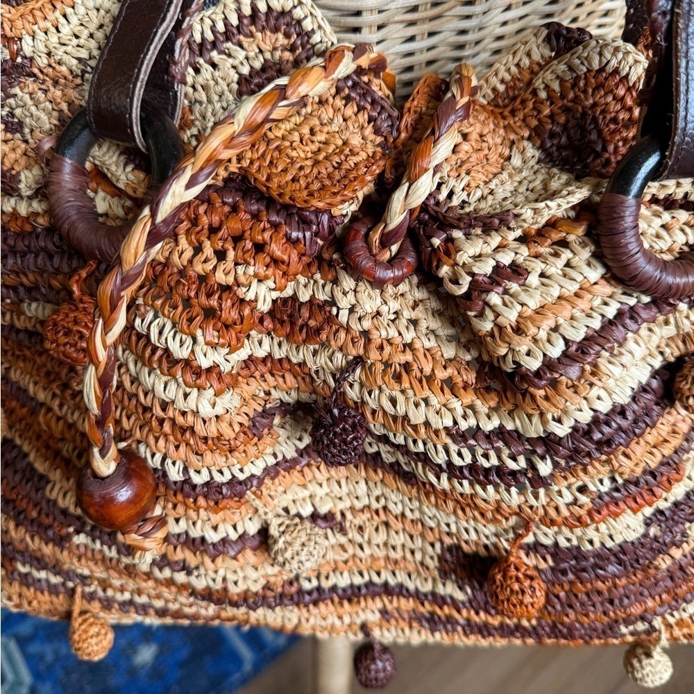 Flora Bella Anthropologie Raffia Leather Strap Shoulder Bag Detailed Pom Poms - Picture 3 of 12